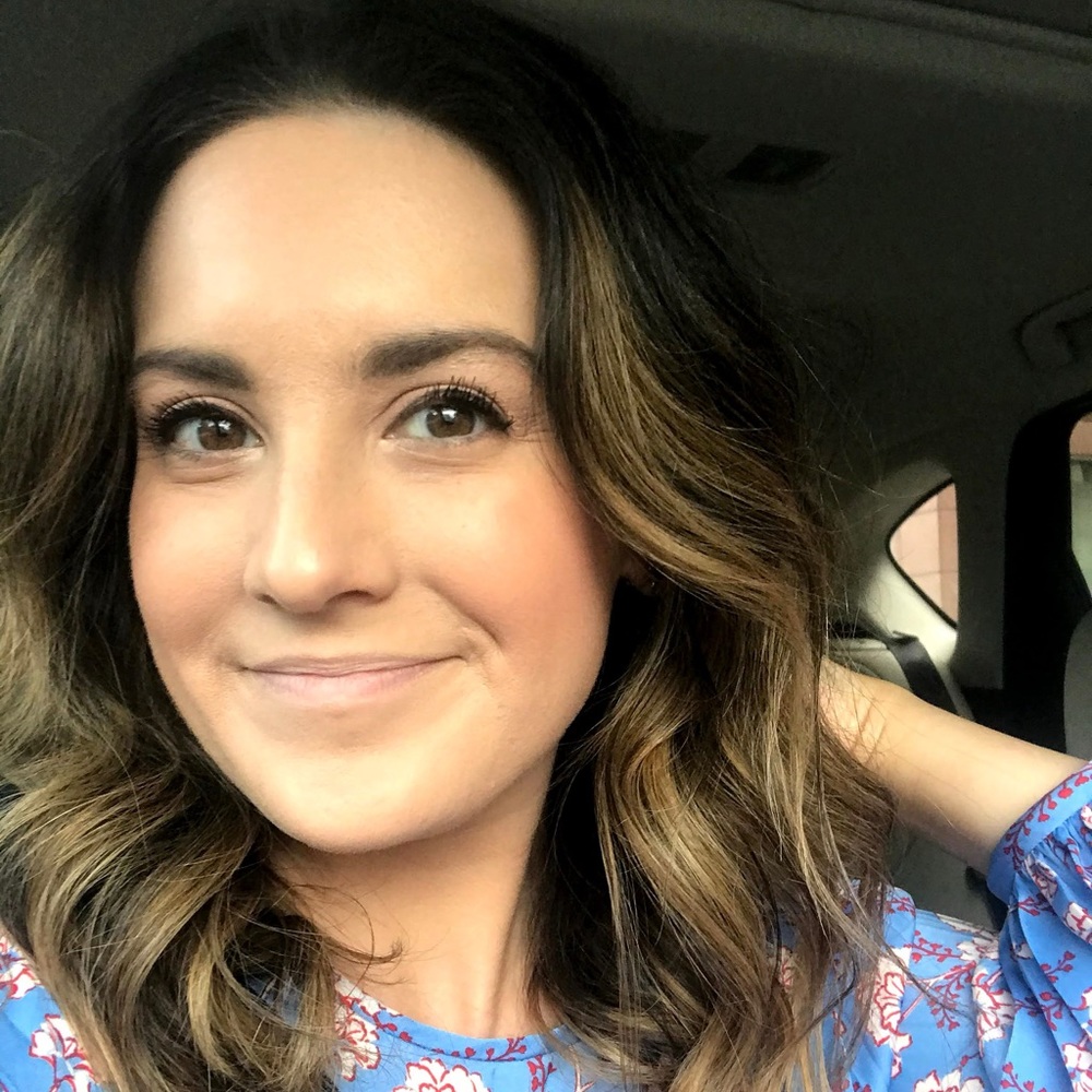 Meet your Posher, Carrie